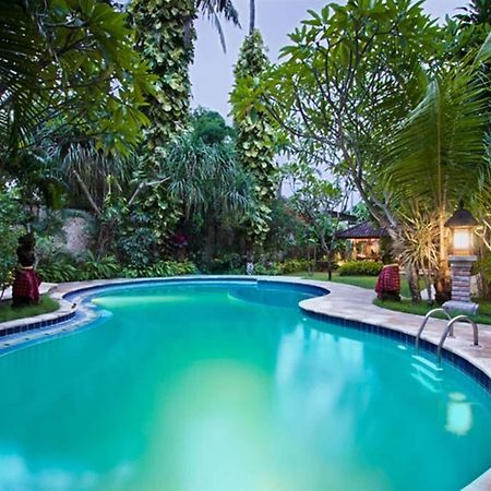Baliana Villa Legian エクステリア 写真